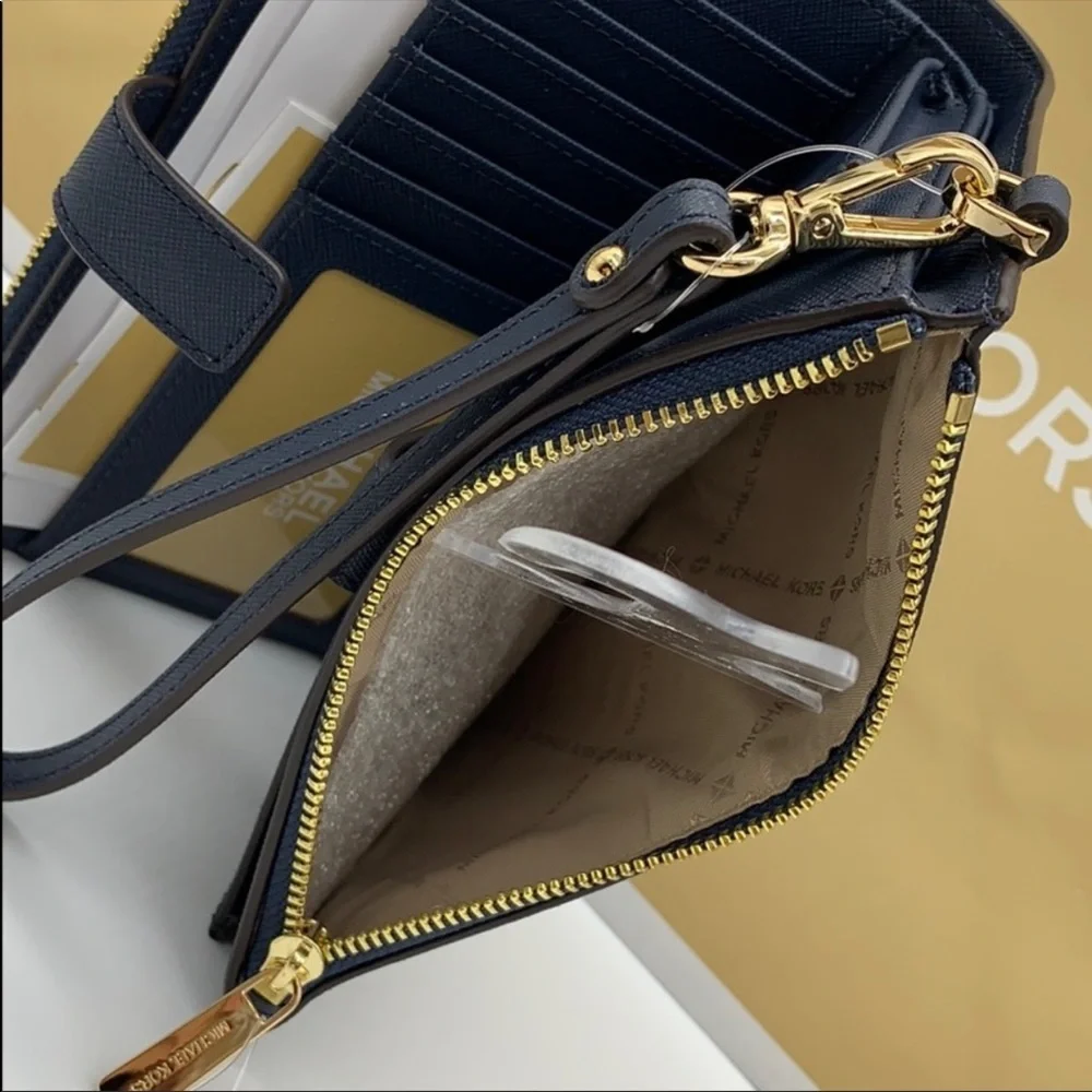 MICHAEL KORS LG DOUBLE ZIP WRISTLET NAVY